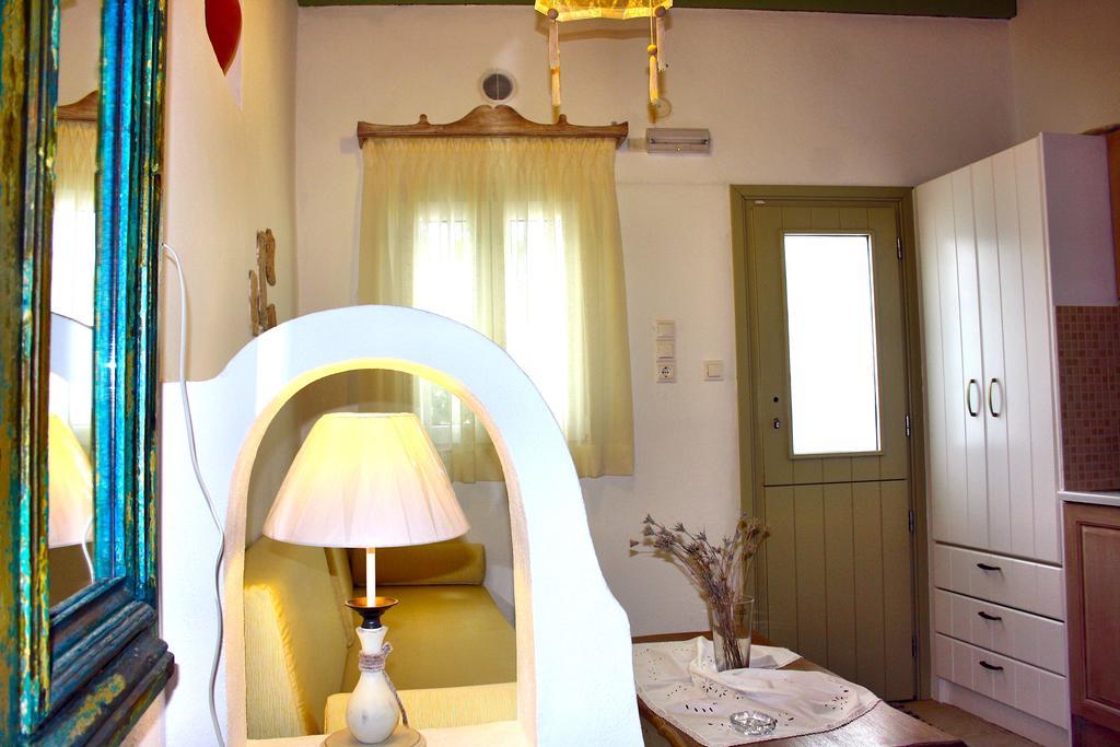 Mariakis Luxury Studios Astypalaia Экстерьер фото