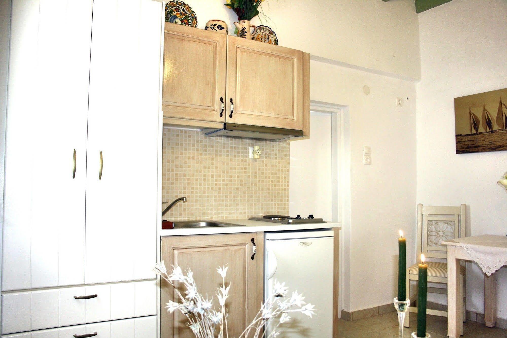 Mariakis Luxury Studios Astypalaia Экстерьер фото